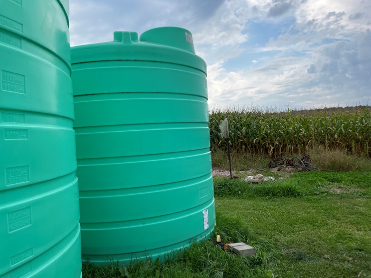 #7112-•-enduraplas-2500-gal-poly-liquid-tank-image-5