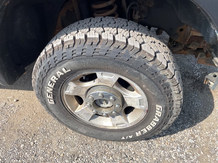 2011-ford-f250-image-21