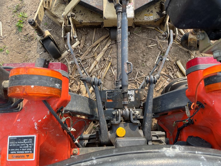 kubota-b7300-image-17