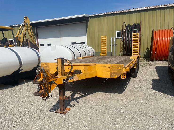 #13361-•-2002-felling-flatbed-trailer-(has-wi-title)-image-1