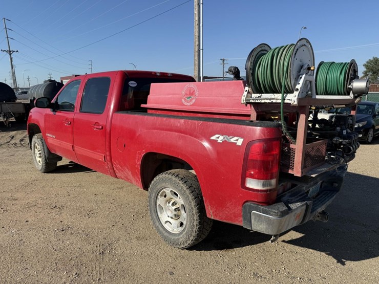 2008-gmc-sierra-2500hd-image-3