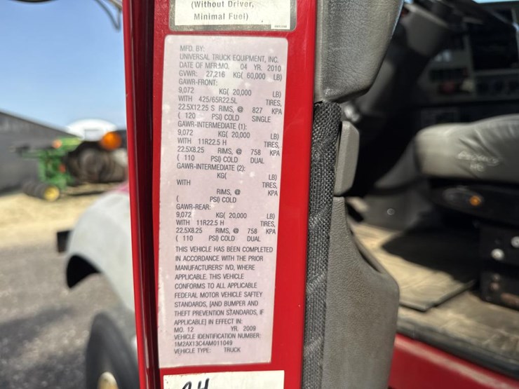 #1244-•-mack-gu813-day-cab-truck-tractor-image-60