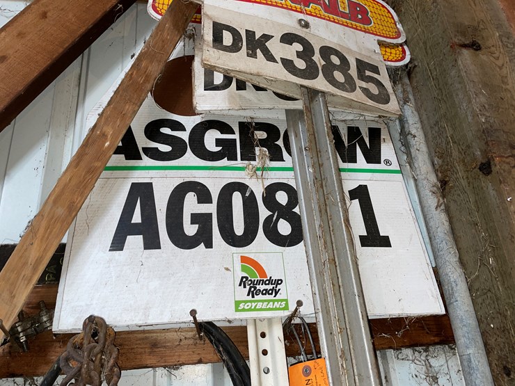 #7178-•-variety-of-signs-image-10