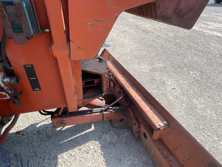 ditch-witch-6510-image-32