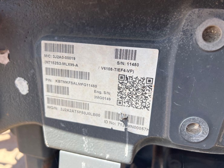 kubota-m7-152-image-15