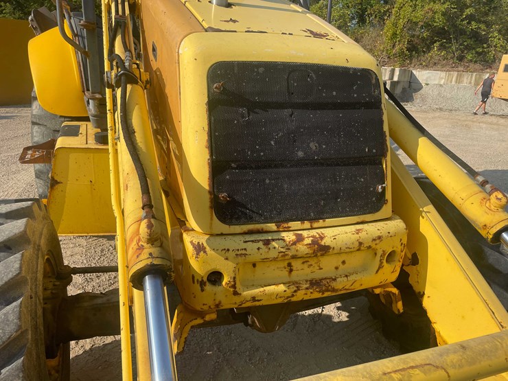 #13315-•-2003-lb110-backhoe-loader-image-22