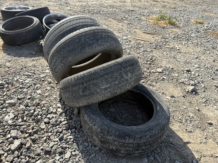 #9730-•-lot-of-(4)-p275/55r20-tires-inv#:-9730-image-4