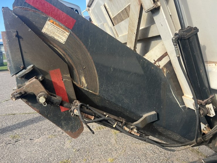 #1249-•-2011-navistar-7600-sba-6x4-2010-mixer-truck-image-48