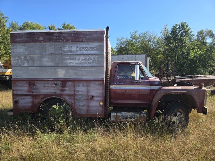 ford-f600-image-3
