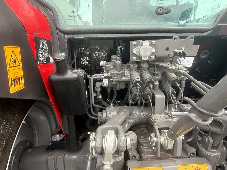 2022-massey-ferguson-4710-image-37