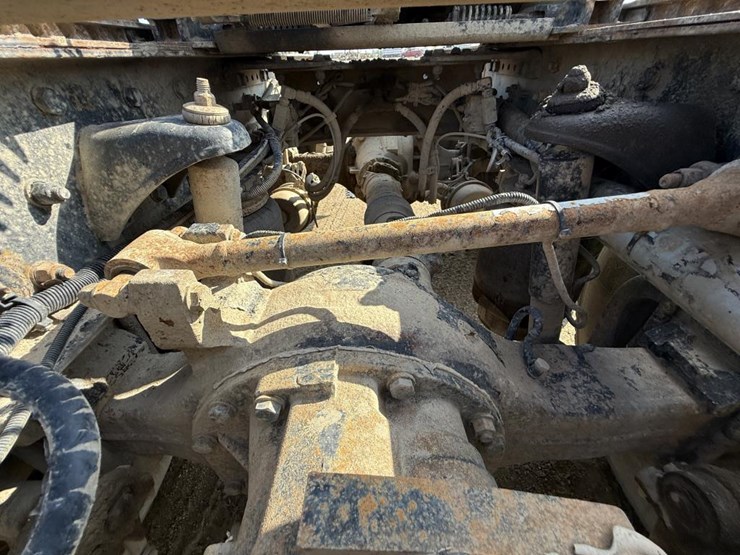 2013-kenworth-t800-image-61