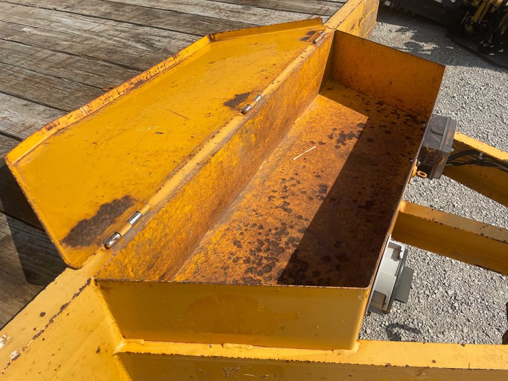 #13361-•-2002-felling-flatbed-trailer-(has-wi-title)-image-16