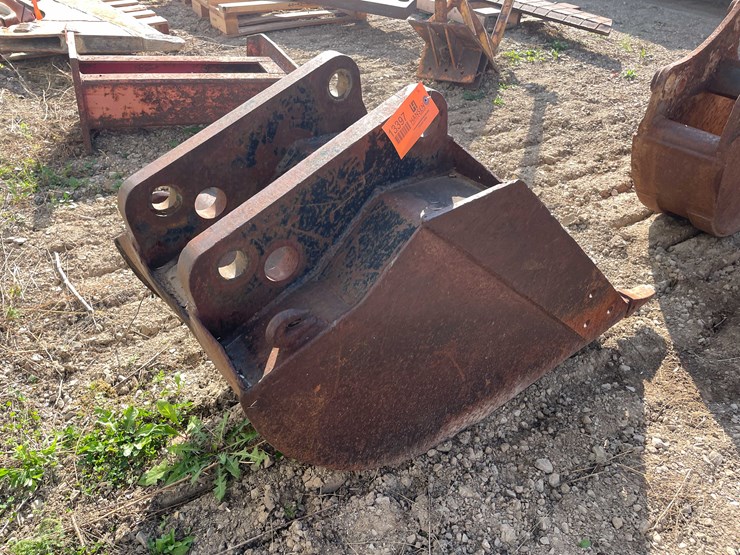 #13397-•-new-holland-bucket-image-5