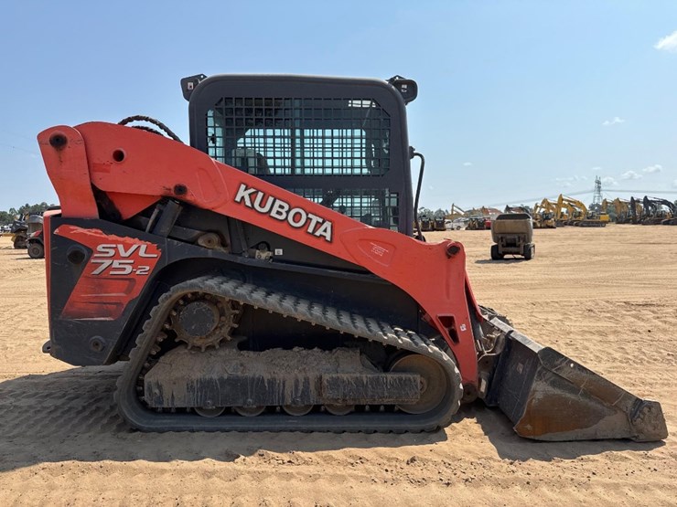 2017-kubota-svl75-2-image-5