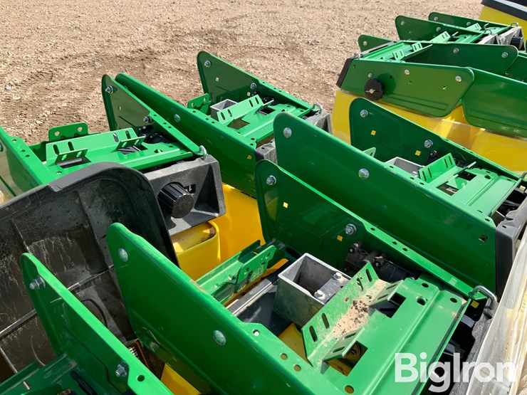 john-deere-planter-boxes-image-20