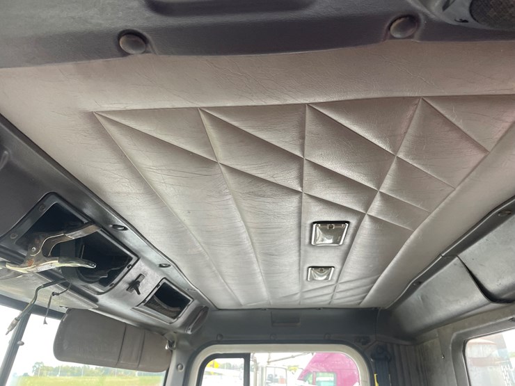 1998-cummins-m11-image-37