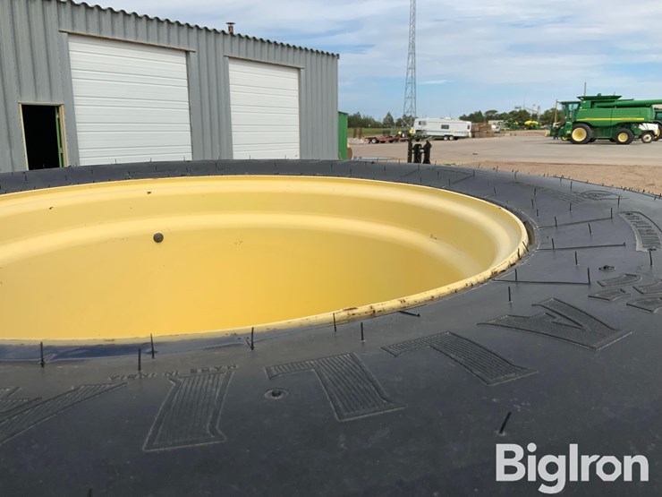 yield-master-30.5l-32-tires-&-rims-image-17