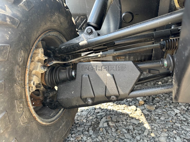 2015-polaris-ranger-1000-image-16