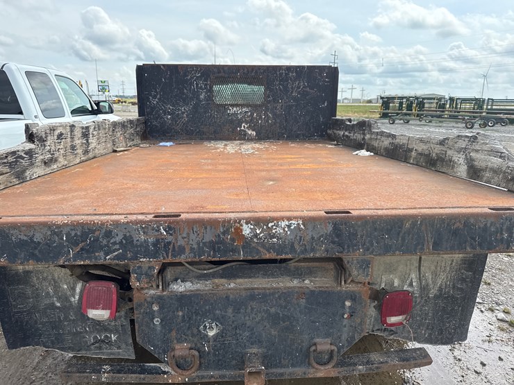 2005-ford-f350-image-42