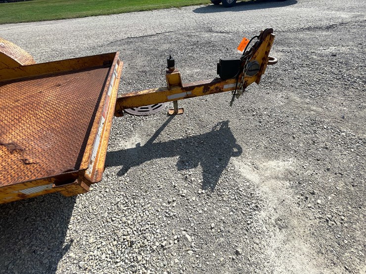 #13336-•-1996-butler-tilt-bed-trailer-(has-wi-title)-image-22