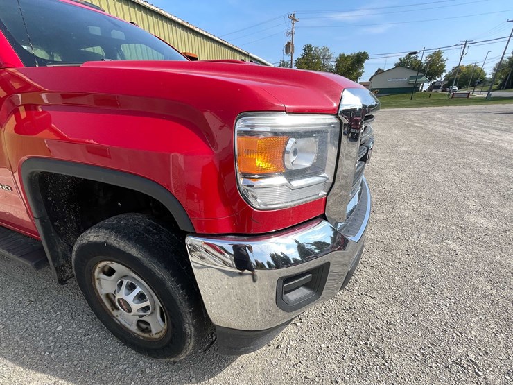 2015-gmc-sierra-2500hd-image-35