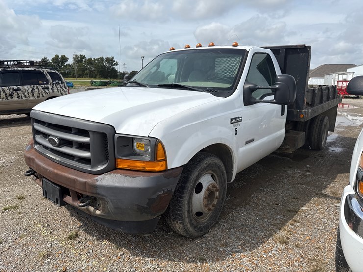2005-ford-f350-image-1