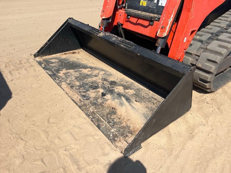 kubota-svl97-2-image-9
