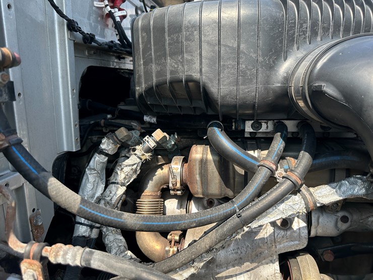 2018-western-star-5700-image-61