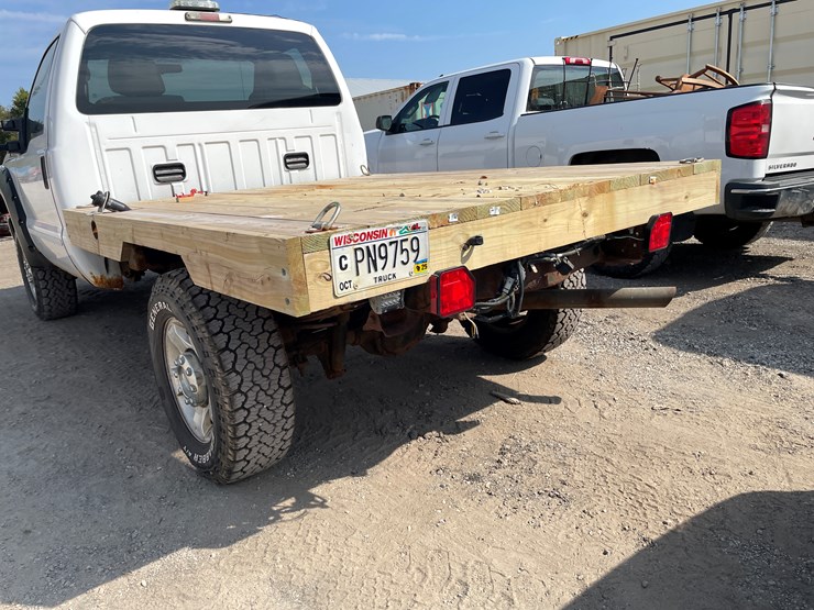 2011-ford-f250-image-8