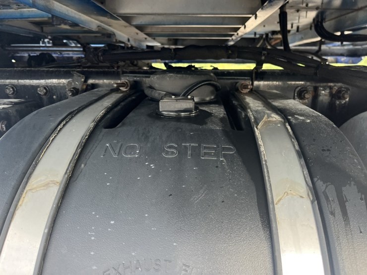 2020-kenworth-t680-image-62
