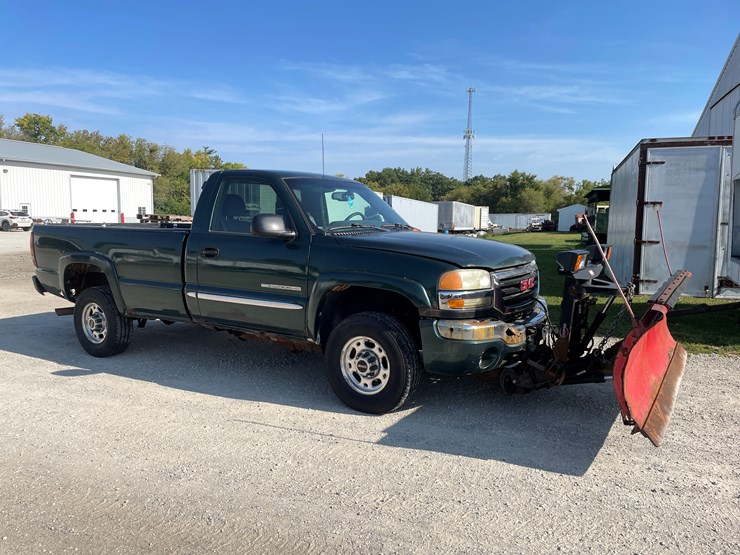 2003-gmc-2500-image-4