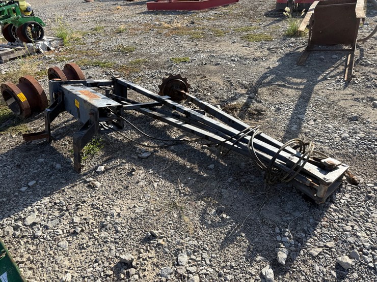 #23905-•-yetter-~15'-row-marker-image-1