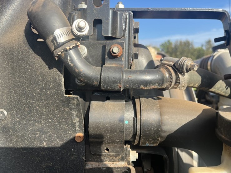#1249-•-2011-navistar-7600-sba-6x4-2010-mixer-truck-image-12
