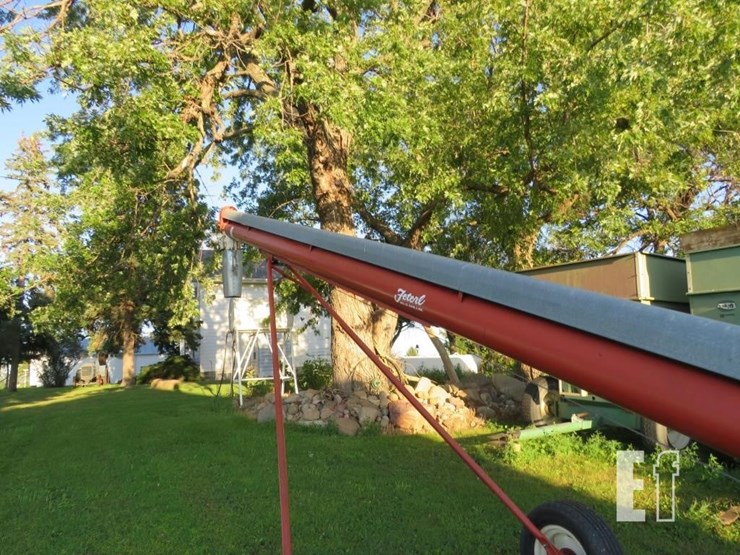 feteral-8"-x-34'-pto-truck-auger-image-4