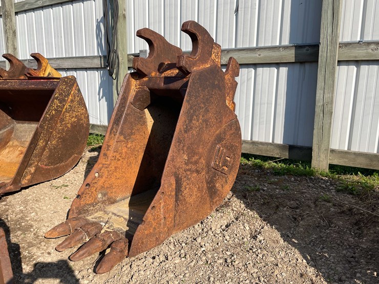 #13389-•-excavator-bucket-image-1
