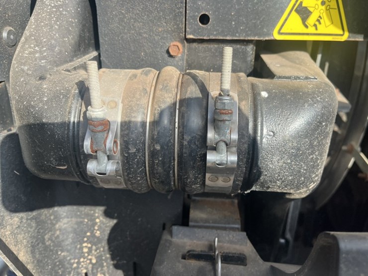#1249-•-2011-navistar-7600-sba-6x4-2010-mixer-truck-image-13