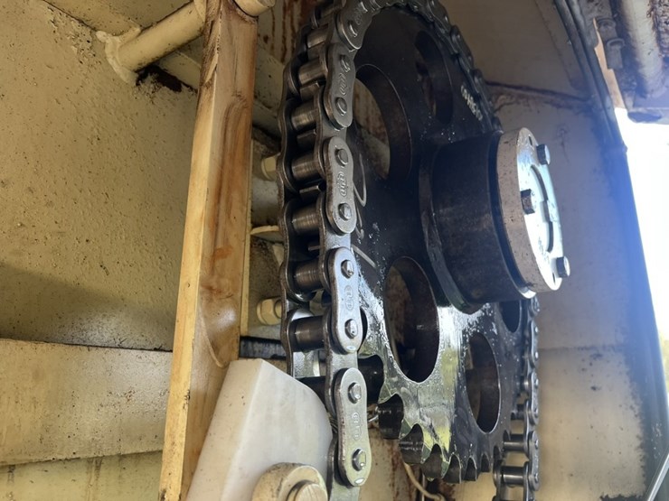 #1249-•-2011-navistar-7600-sba-6x4-2010-mixer-truck-image-85