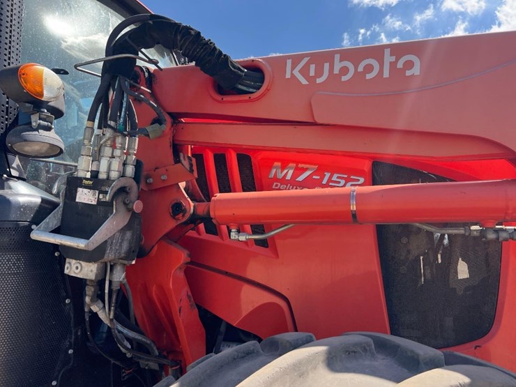 kubota-m7-152-image-22