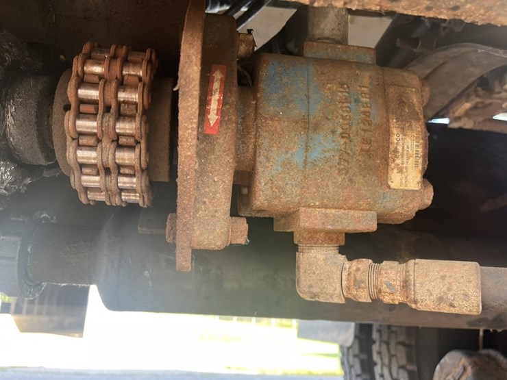 #1249-•-2011-navistar-7600-sba-6x4-2010-mixer-truck-image-113