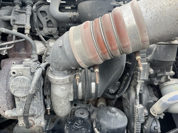 2020-kenworth-t680-image-41