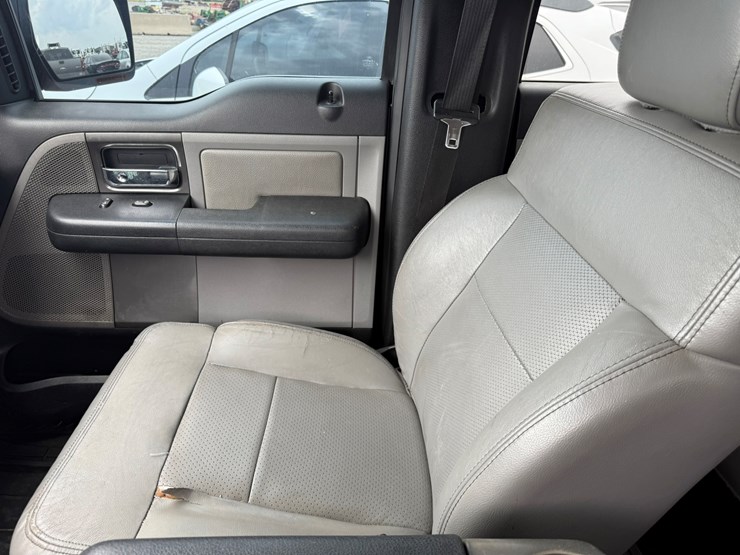 2005-ford-f150-image-24