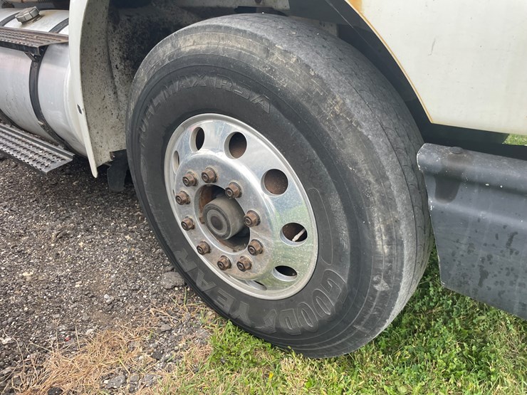 1998-cummins-m11-image-4