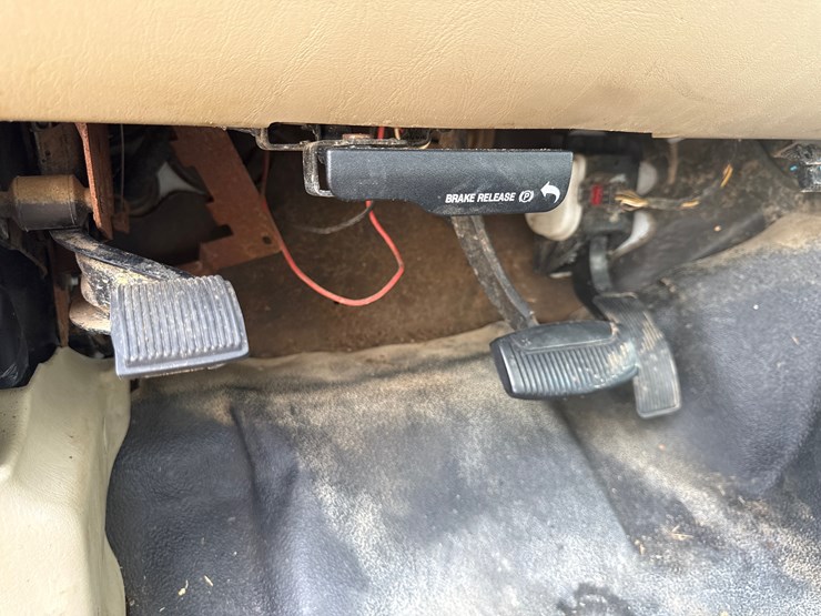 2005-ford-f350-image-50