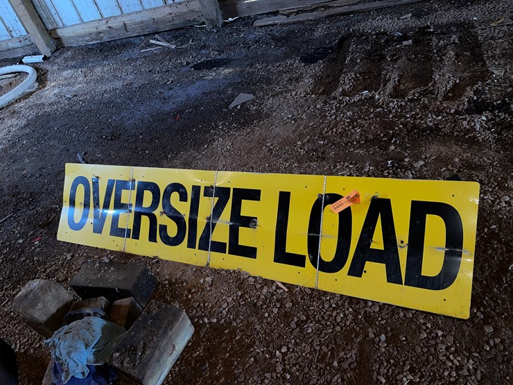 #7171-•-foldable-"oversize-load"-sign-image-1