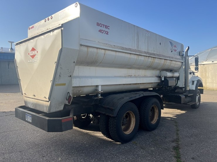 #1249-•-2011-navistar-7600-sba-6x4-2010-mixer-truck-image-5