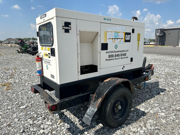 2007-caterpillar-xq20-image-3