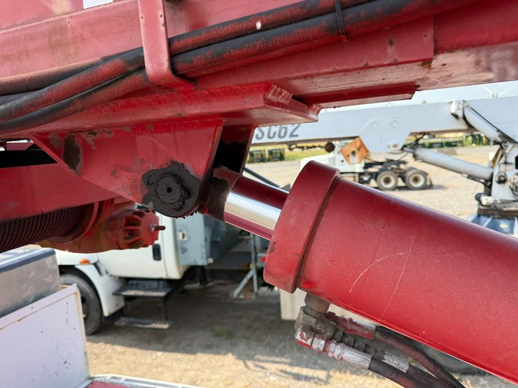 2012-ford-f750-image-42
