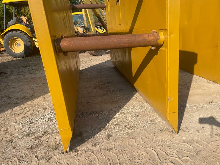 #13319-•-efficiency-products-trench-box-image-16