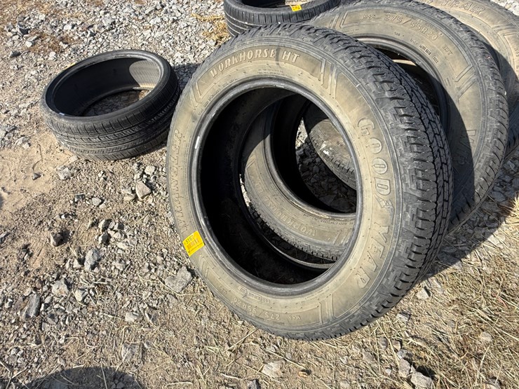 #5167-•-lot-of-(4)-275/55r20-tires-inv#-5167-image-9