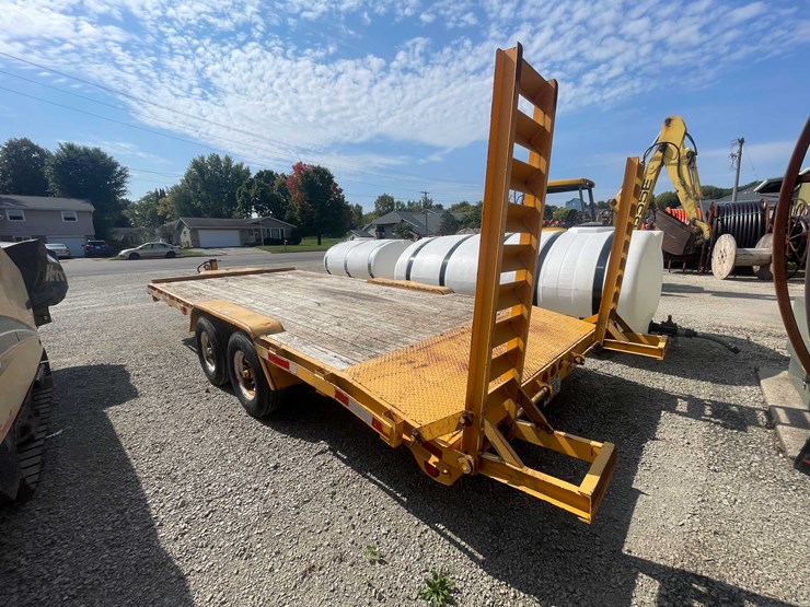 #13361-•-2002-felling-flatbed-trailer-(has-wi-title)-image-3